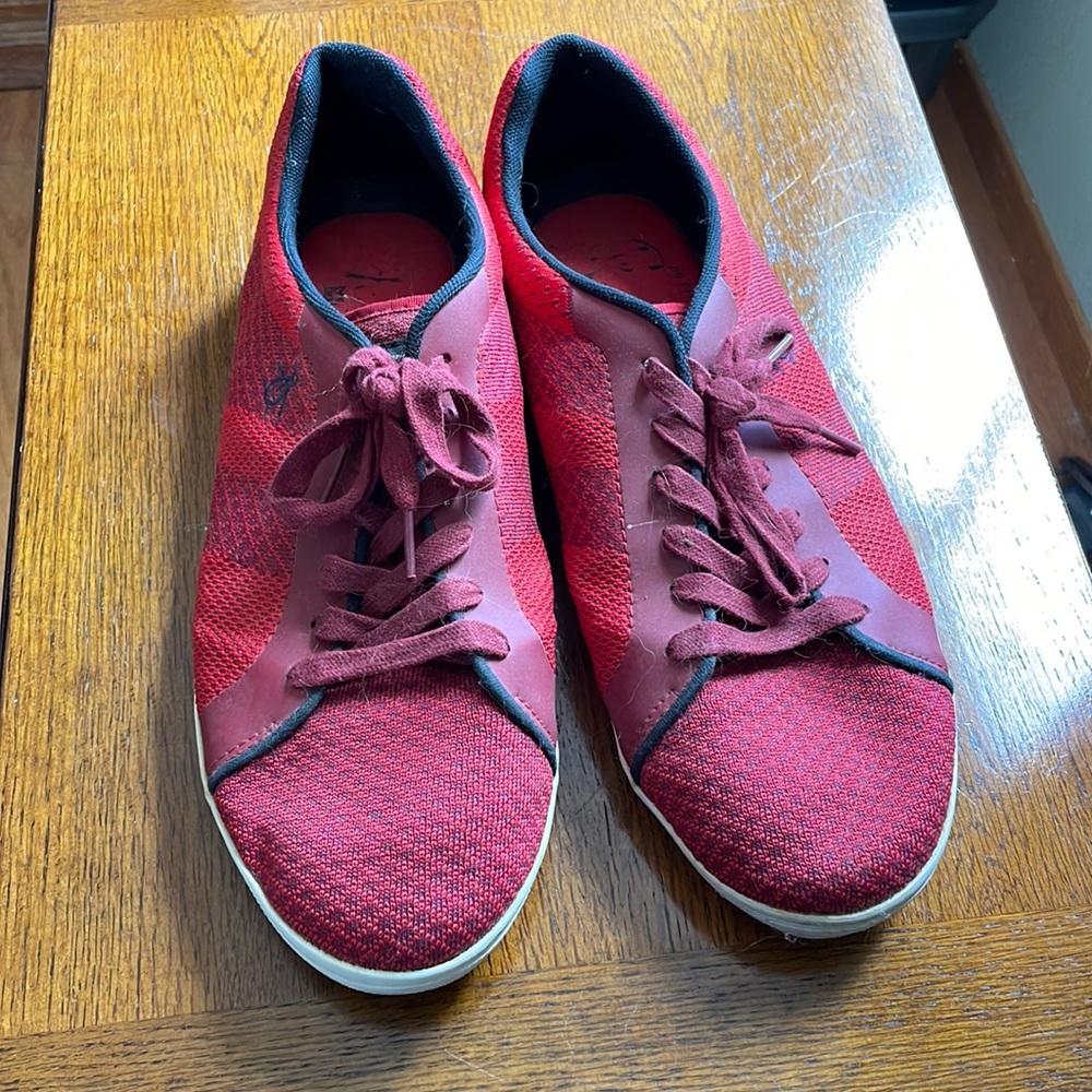 Original Penguin red tennis shoes mens 12